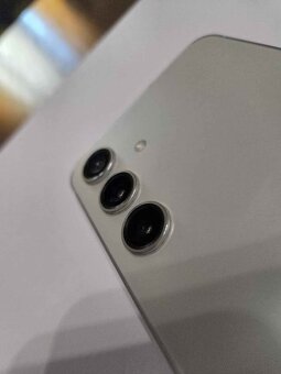 SAMSUNG Galaxy S24 8GB/256GB Marble Gray - 4