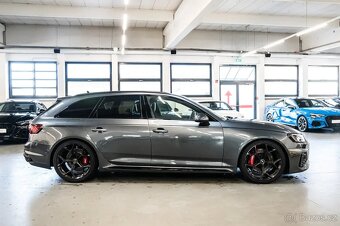 Audi RS4 Avant Competition+ - 4