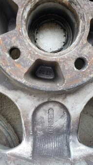 Alu kola R15 4x100 - 4