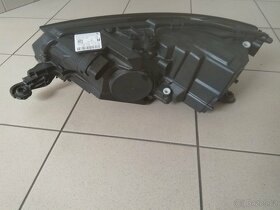 LED-světlomet pravý ŠKODA Fabia III facelift - 4