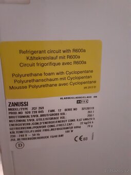 Pultový mrazák Zanussi - 4