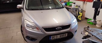Ford Focus 2010 - 4