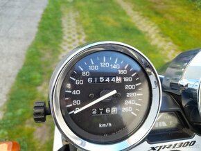 Yamaha xjr 1300 - 4