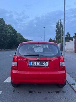 Kia Picanto 1.0 - 4