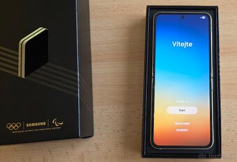 Samsung Galaxy Z Flip 6, 512GB, Olympijská edice - 4