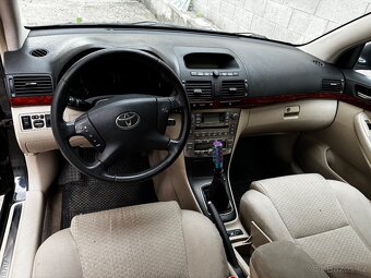 Toyota avensis - 4
