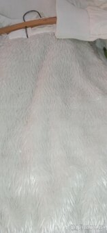 Krásná zimní bílá vesta velikost XXL - 4