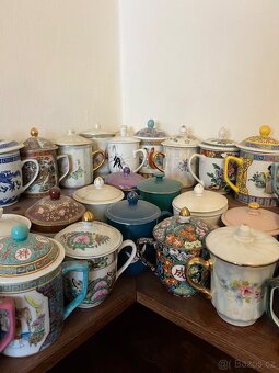 Sbírka porcelánových hrníčků - 4