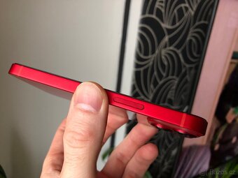 iPhone 13 mini 128GB červený - 4