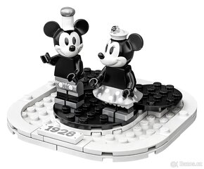 LEGO Ideas 21317 Parník Willie - - 4