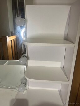 Toaletní stolek - 4