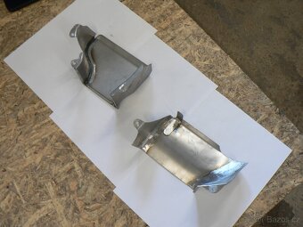 Kryty motoru Tatra 57 "čistá",  A - 4