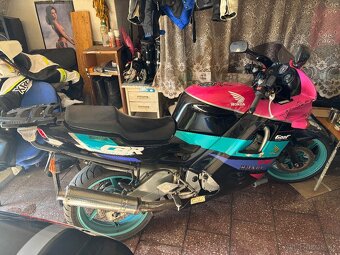 Honda cbr 600f 1991 - 4
