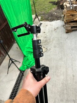 Sada stojanu s green screenem pro focení a stativ na mobil - 4