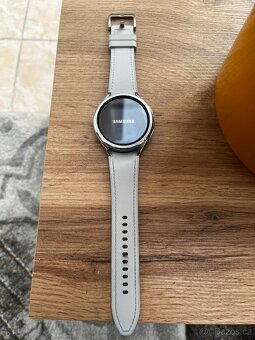 Samsung Galaxy Watch 6 Classic 47 mm Silver - 4