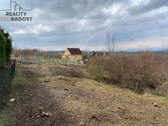 Prodej pozemku pro postavení chaty, 585 m2, Poláky, Chbany - - 4