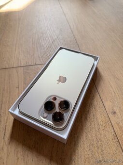 Apple iPhone 13 Pro 128GB zlatý - 4