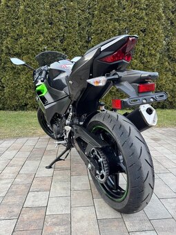 Kawasaki Ninja 400 GREY - 4