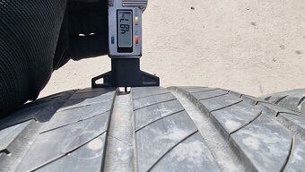 Letní pneu 225/55/17 Michelin - 4