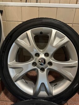 ALU Kola ŠKODA 5x112 R17 PALLAS Letní Pneu 225/45/17 - 4