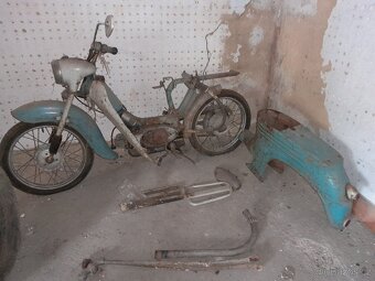 Jawa 555 - 4