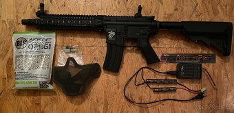 Prodám airsoft zbraň m4 - 4