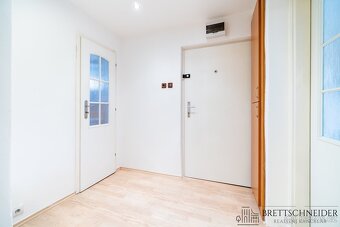 Prodej bytu 2+1 s balkonem, 50 m2, ul. Jubilejní, Ostrava - - 4