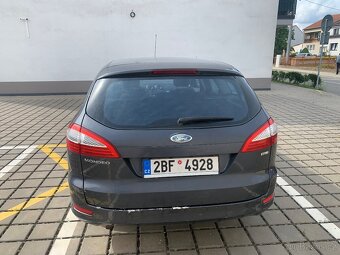 Ford Mondeo - 4