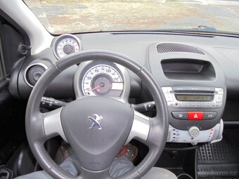 PEUGEOT 107 1.0 VTi 50kW  58600 km - 4