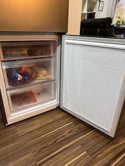 Lednička Samsung spacemax - 4