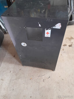 Plechová skříň - 4