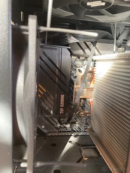 Prodám výkonný PC pro hraní i práci - 4