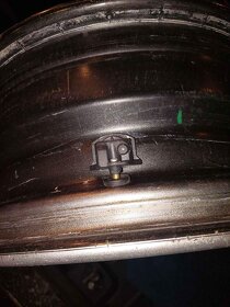 Plechové disky 4x R15 Renault - 4