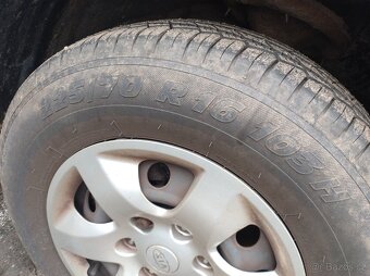 KIA Carnival III 2008 2,9CRDI 136kW J3 XENONY - DILY - 4