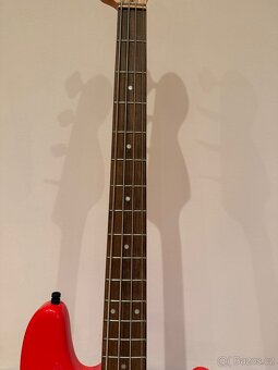 Baskytara Fender Squier - 4