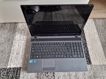 Acer Aspire 5733 na filmy internet kancelářské práce diagnos - 4