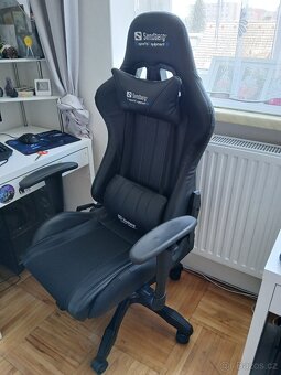 Herni křeslo na kolečkach - 4