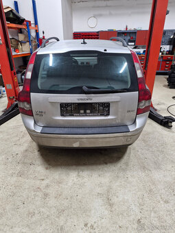 VOLVO V50 2.0 100KW - 4