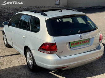 Volkswagen Golf, 1.2,AUTOMAT,SERVIS.KN,PANORAMA - 4