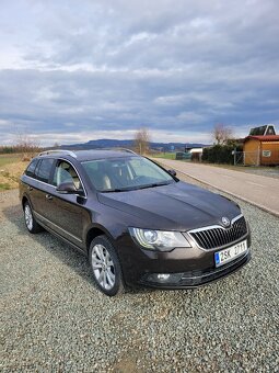 ŠKODA SUPERB FACELIFT (KOMPLET SERVIS,NOVÁ TK) - 4