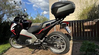 Honda Integra NC 700D, DCT - 4