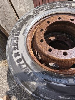 315/70 R22.5 - 4
