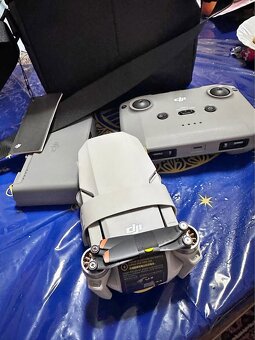 Dron DJI MINI 2 SE Fly more Combo - 4
