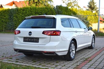 VW Passat B8 FL 2.0 TDi/2021/110kW/Highline/Matrix/manuál - 4