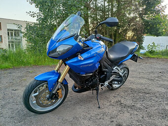 Triumph Tiger 1050 - 4