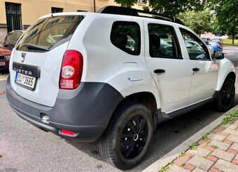 Dacia Duster 1.6 77kW, benzín, r.v. 2012, STK do 2027 - 4