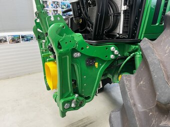 traktor John Deere 6R 250 - 4