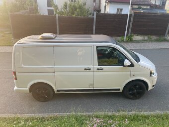 VW T5 2.0TDI 132kW r.v.: 2014 edice 25 s vestavbou - 4