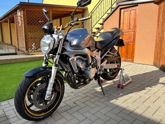 Yamaha FZ6N - 4