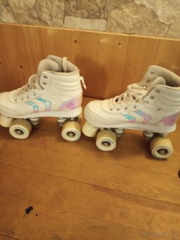 Kolečkové brusle - 4